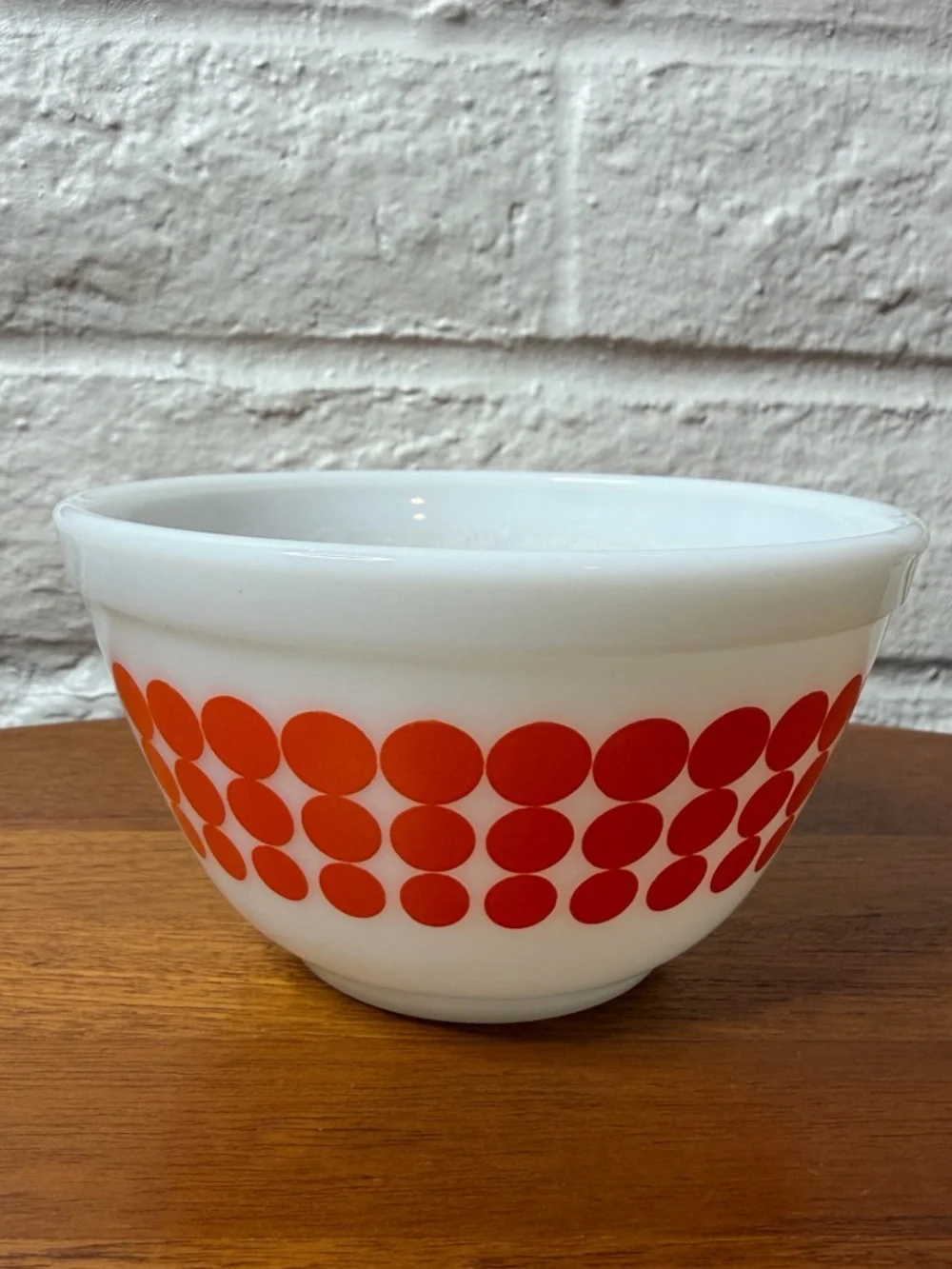 Vintage 1960s Pyrex New Dot Orange 401 1 1/2 PT Glossy Good Paint
